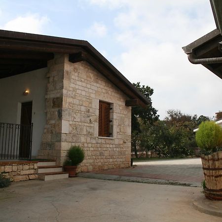 Agriturismo Amicizia 卡萨诺德莱穆尔杰 外观 照片