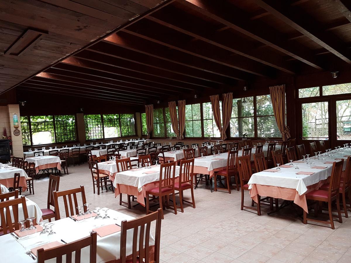 Agriturismo Amicizia 卡萨诺德莱穆尔杰 外观 照片